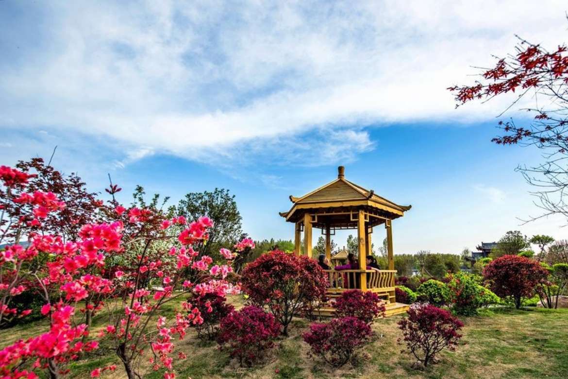 Deyun Mountain Style Botanical Garden